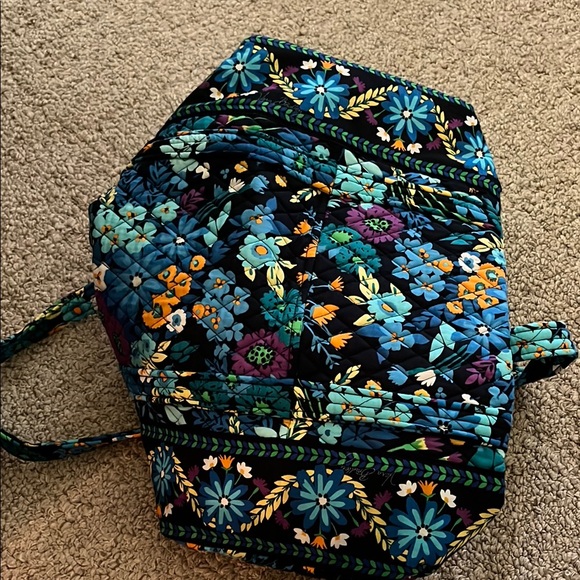 Vera Bradley Vibrant Floral Travel Bag - Picture 5 of 5